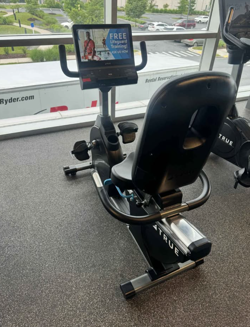 True Fitness R900 Commercial Exercise Bike | Unite 2.0